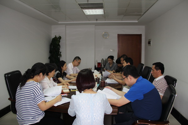 省國資委第二監(jiān)事會石云燕一行到公司調(diào)研指導工作