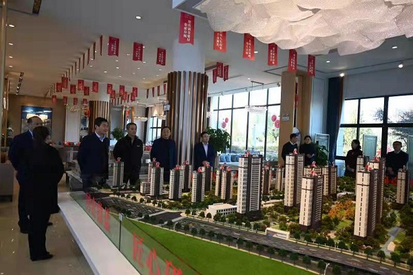 省鹽業(yè)集團外部董事調(diào)研徽鹽地產(chǎn)六安項目、霍邱項目